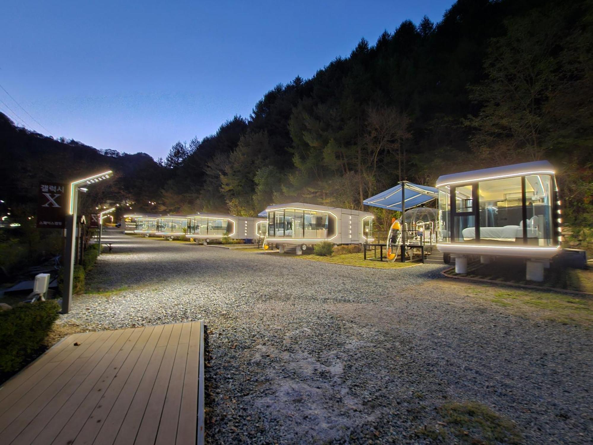 Galaxy X Hotel Type Caravan Glamping & Pension Pchjongčchang Exteriér fotografie